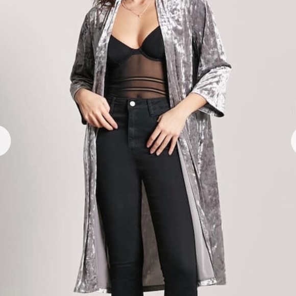 🖤SOLDOUT🖤🆕#Crushed #Velvet #Grey #Kimono NWT🖤 - Picture 3 of 7